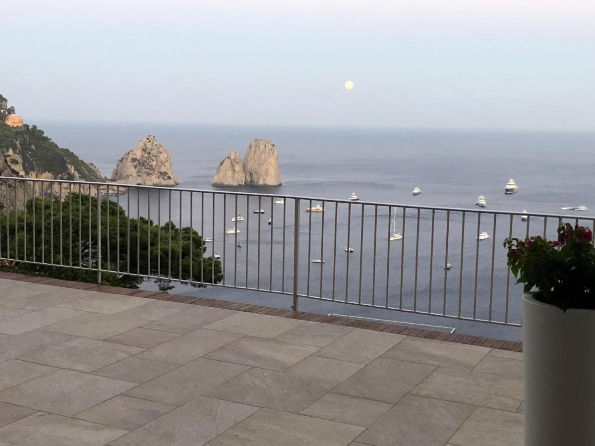 La Grande Bellezza Villa Capri Luaran gambar